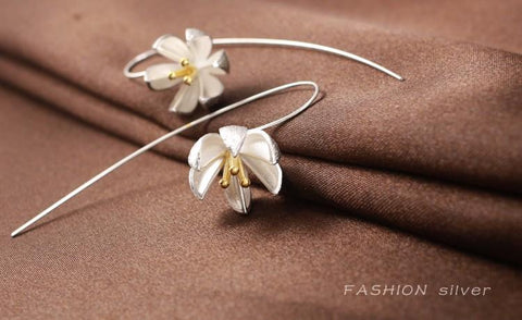 .925 Sterling Silver Open Lily Gold tipped Earrings Zystory