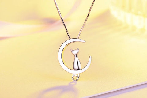 Silver Cat/Moon Pendant on 18” Box Chain IFKM Official Store